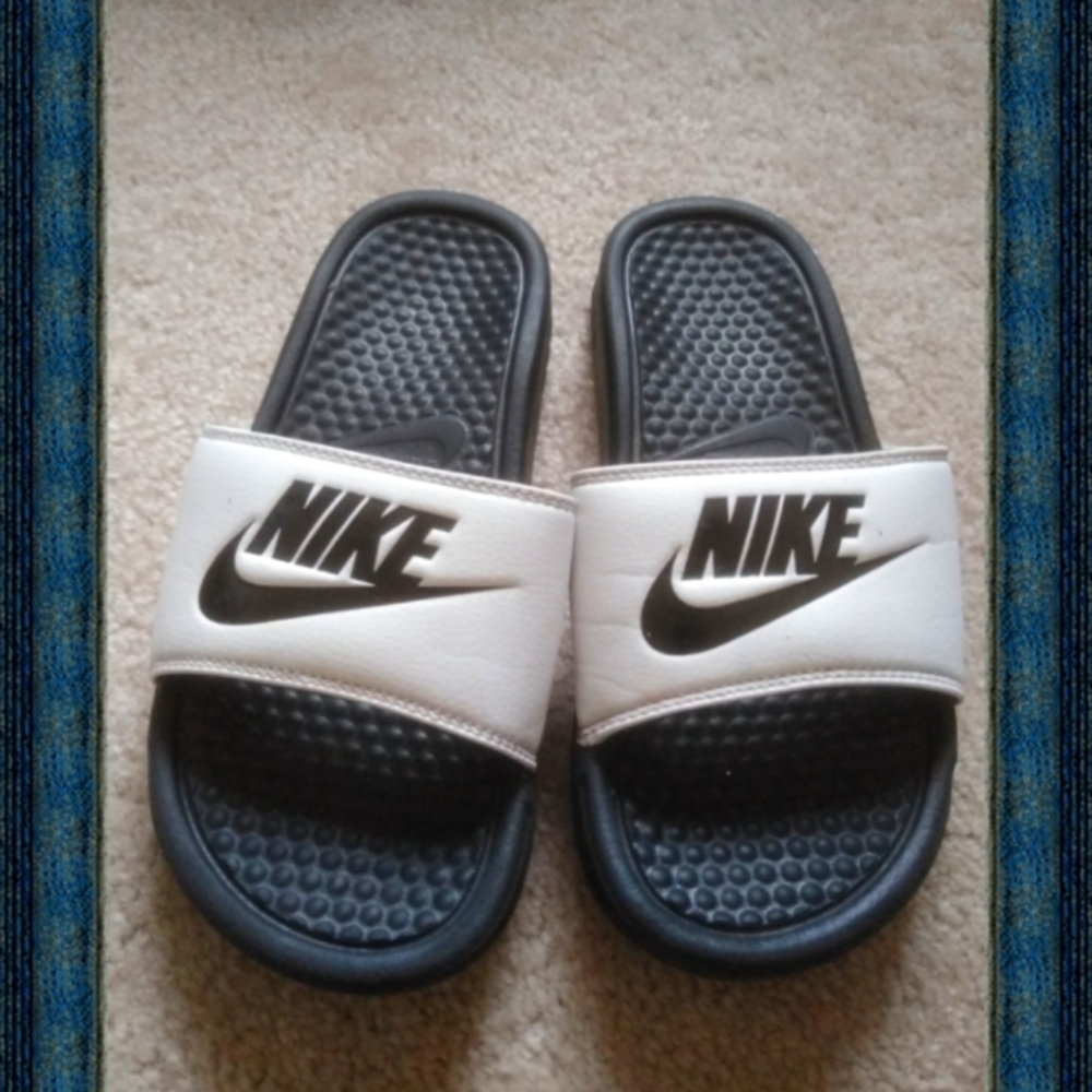Nike Sliders
